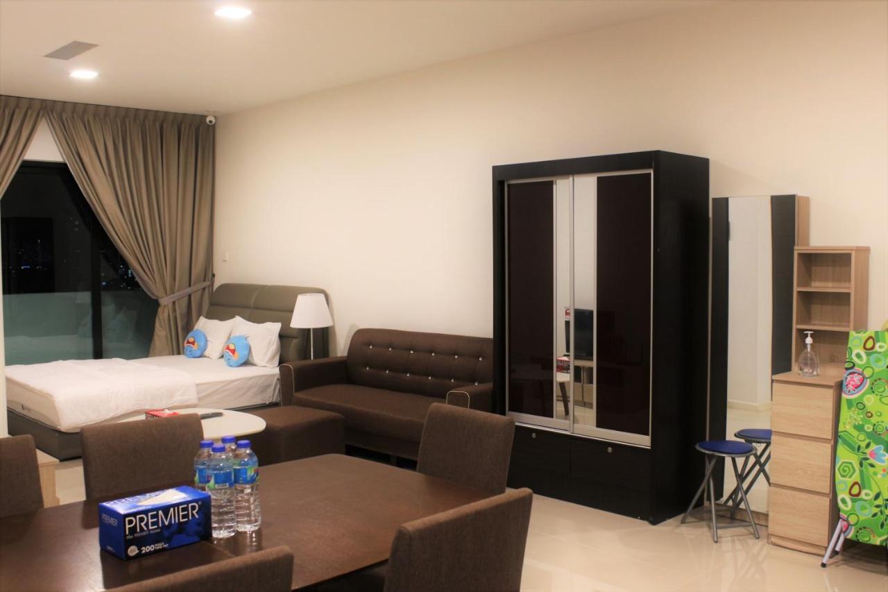 Suasana Suite Cozy JB TOWN Johor Bahru Exterior foto